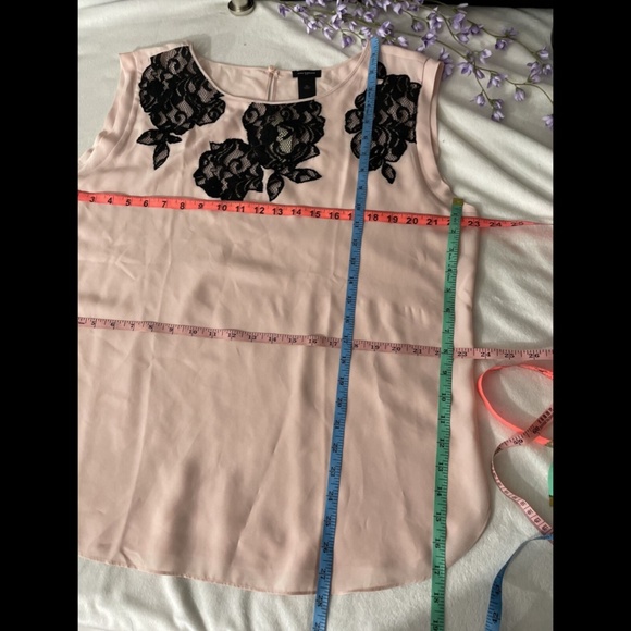 NEW Ann Taylor Pink Sleeveless Chiffon Top Lace XL - Picture 2 of 11